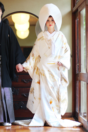 ドレスショップヴェローナ 和婚 神社 神前式 和装 白無垢 角隠し 綿帽子